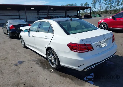 2015 Mercedes-Benz E 350 4Matic z USA, uszkodzony, nr VIN WDDHF8JB0FB101753